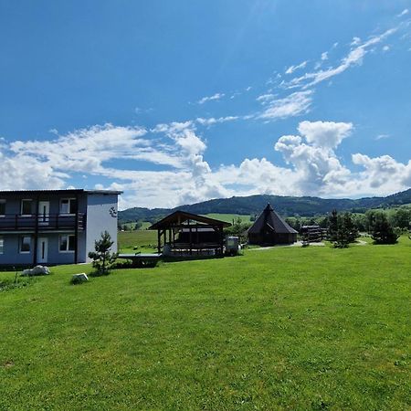 Pod Bukovkou Apartment Petrov nad Desnou Luaran gambar